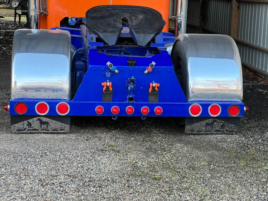 Semi flaps with custom weights