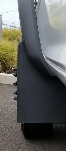 [0049] Ram 4500/5500 front mud flaps, 2010-2018